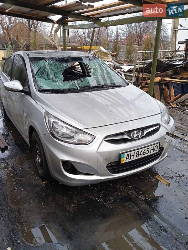 Седан Hyundai Accent 2011 в Славянске фото 4 Седан Hyundai Accent 2011 в Славянске