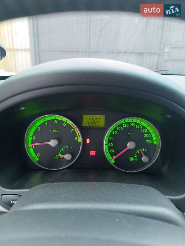 Седан Hyundai Accent 2008 в Киеве