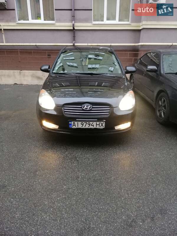 Седан Hyundai Accent 2008 в Киеве