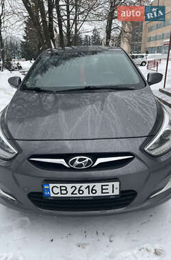 Седан Hyundai Accent 2013 в Городне