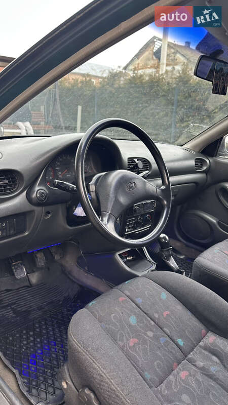 Седан Hyundai Accent 1997 в Львове