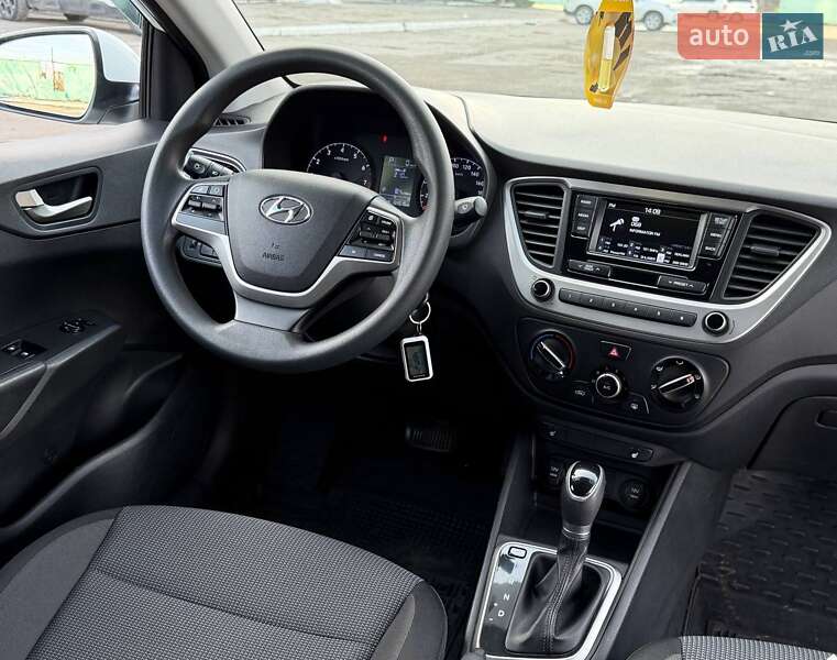 Седан Hyundai Accent 2017 в Днепре