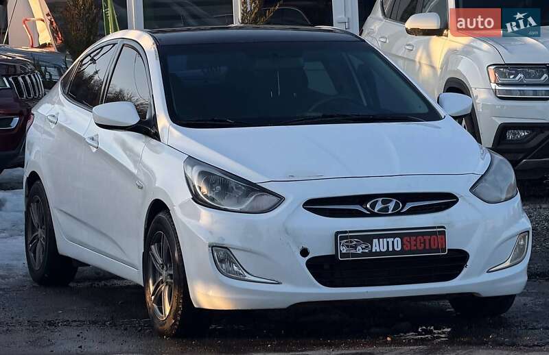 Седан Hyundai Accent 2013 в Харькове
