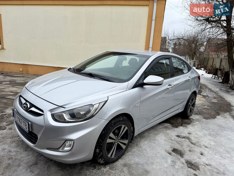 Седан Hyundai Accent 2011 в Киеве фото 3 Седан Hyundai Accent 2011 в Киеве