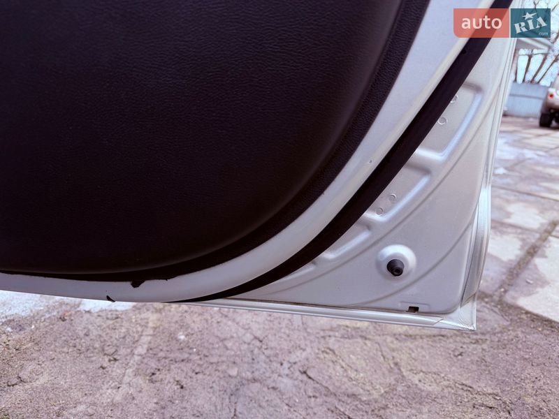 Седан Hyundai Accent 2011 в Киеве фото 17 Седан Hyundai Accent 2011 в Киеве