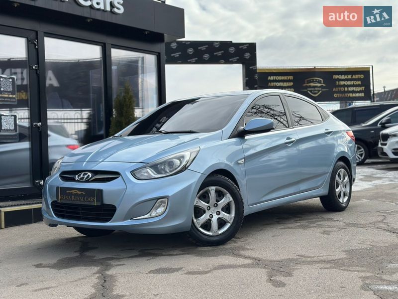 Hyundai Accent 2011