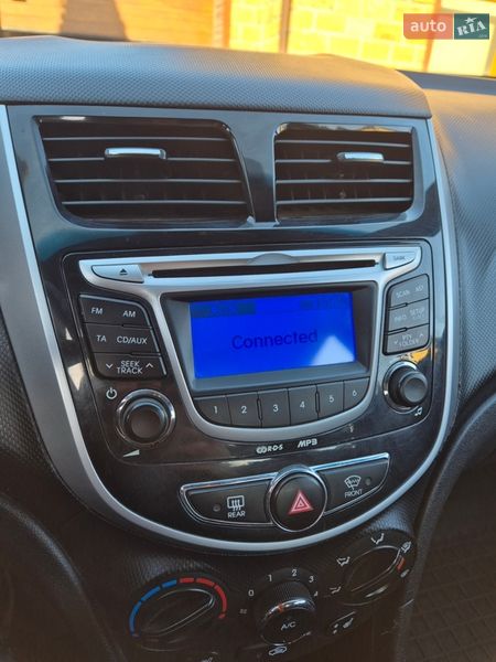 Седан Hyundai Accent 2012 в Киеве