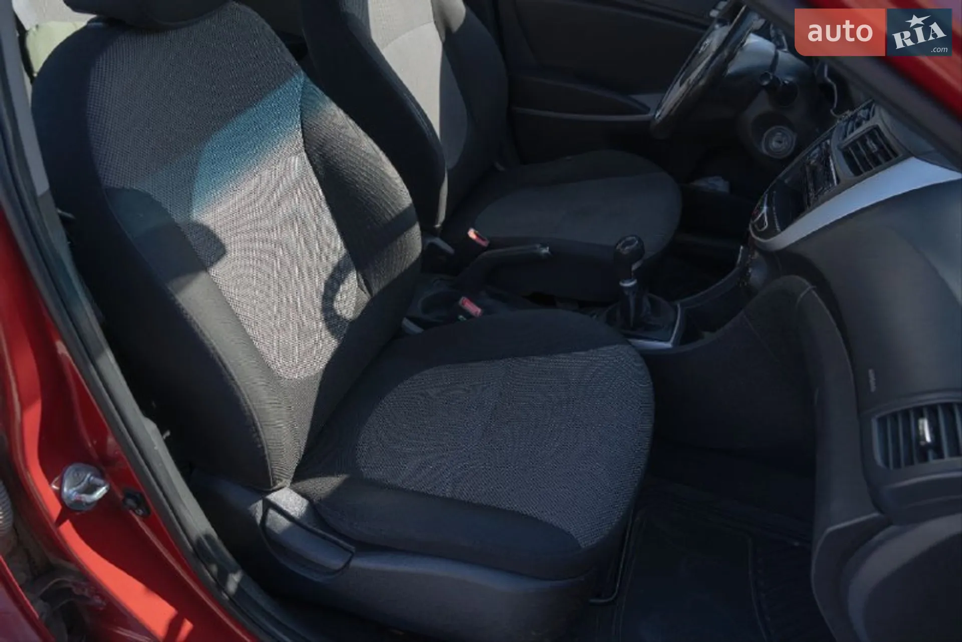 2011 Hyundai Accent - мініатюра 13