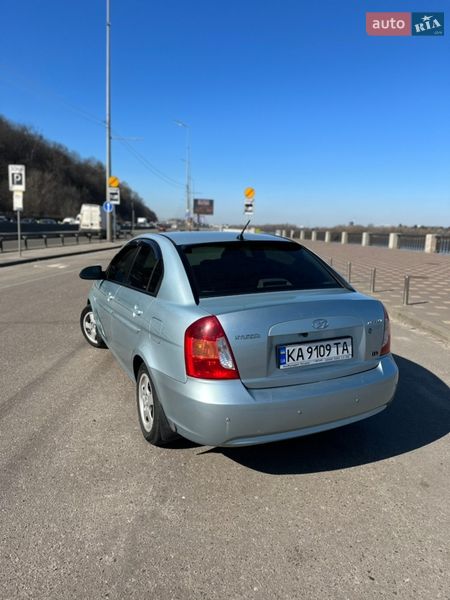 Седан Hyundai Accent 2007 в Киеве