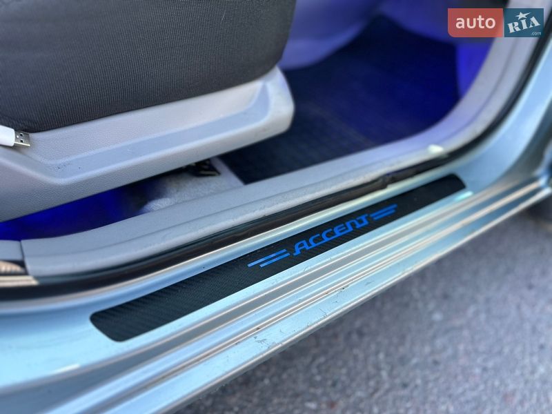 Седан Hyundai Accent 2007 в Киеве