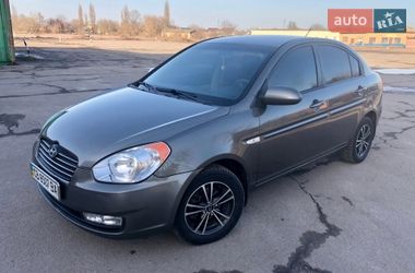 Седан Hyundai Accent 2008 в Прилуках