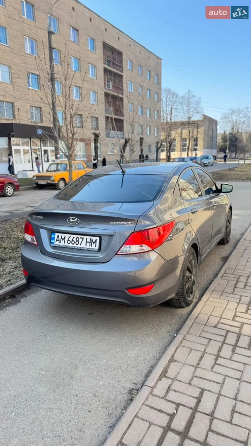 2013 Hyundai Accent - мініатюра 15