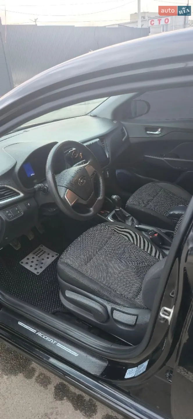 2020 Hyundai Accent - мініатюра 17
