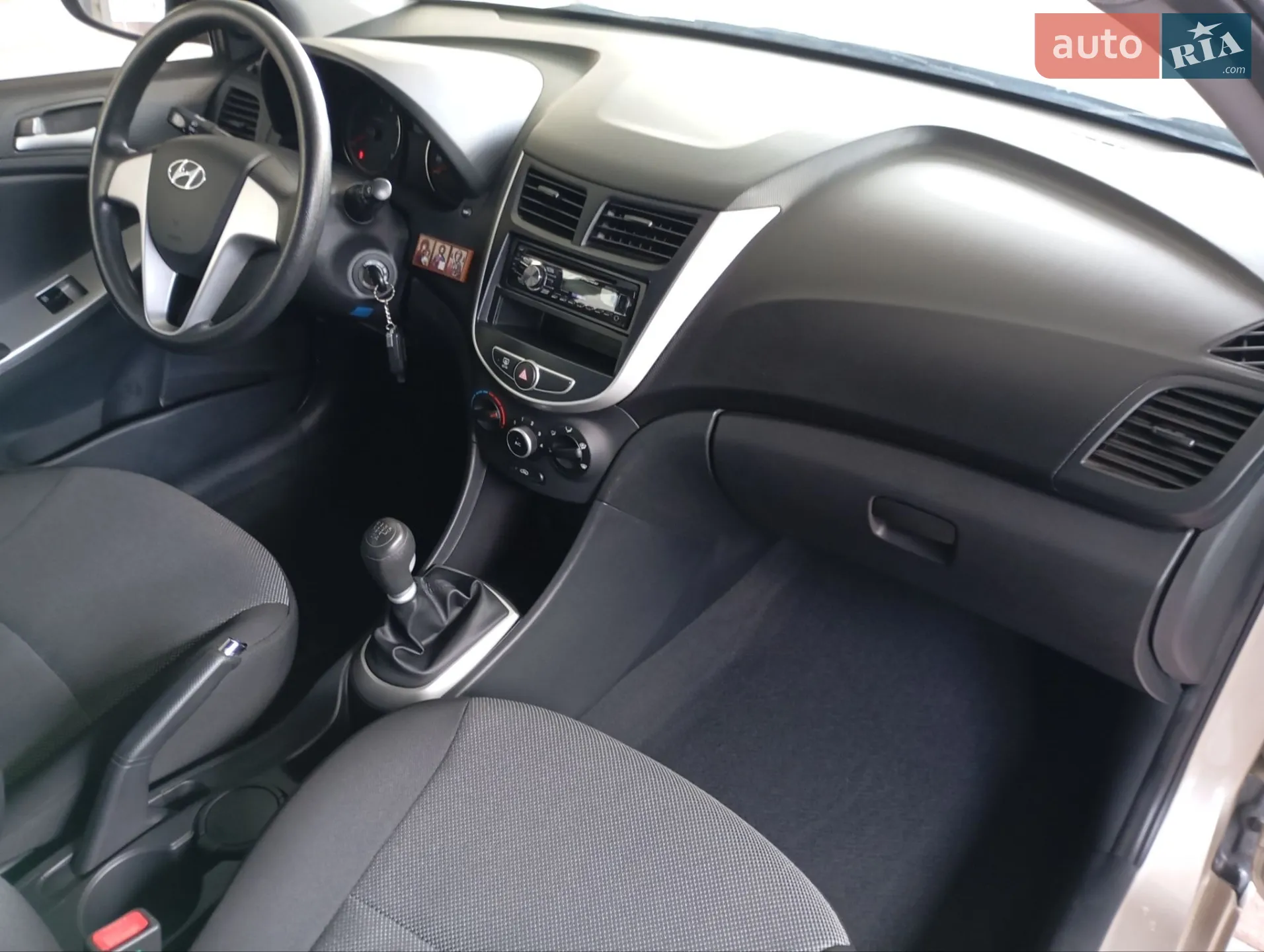 2011 Hyundai Accent - мініатюра 22
