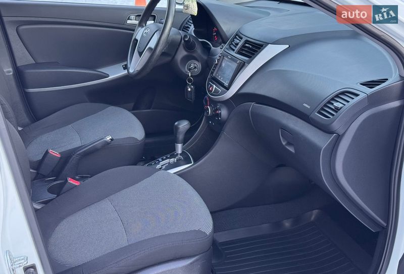 Седан Hyundai Accent 2012 в Одессе
