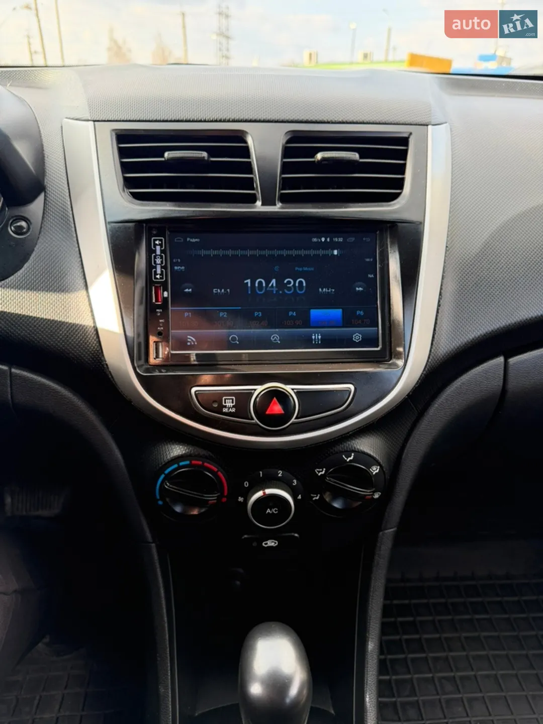 2011 Hyundai Accent - мініатюра 23