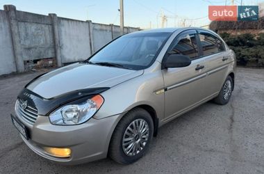 Седан Hyundai Accent 2009 в Полтаве