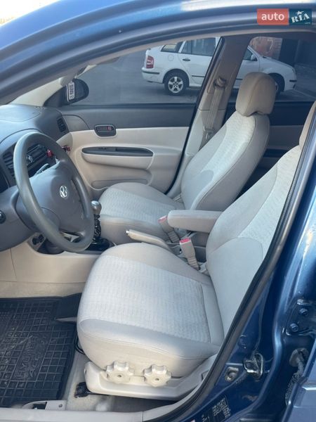 Седан Hyundai Accent 2007 в Киеве