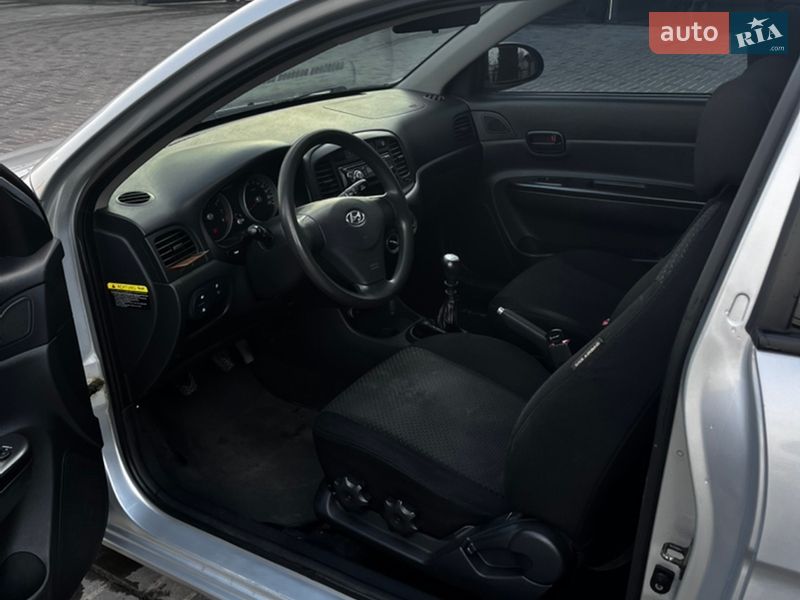 Хэтчбек Hyundai Accent 2007 в Запорожье