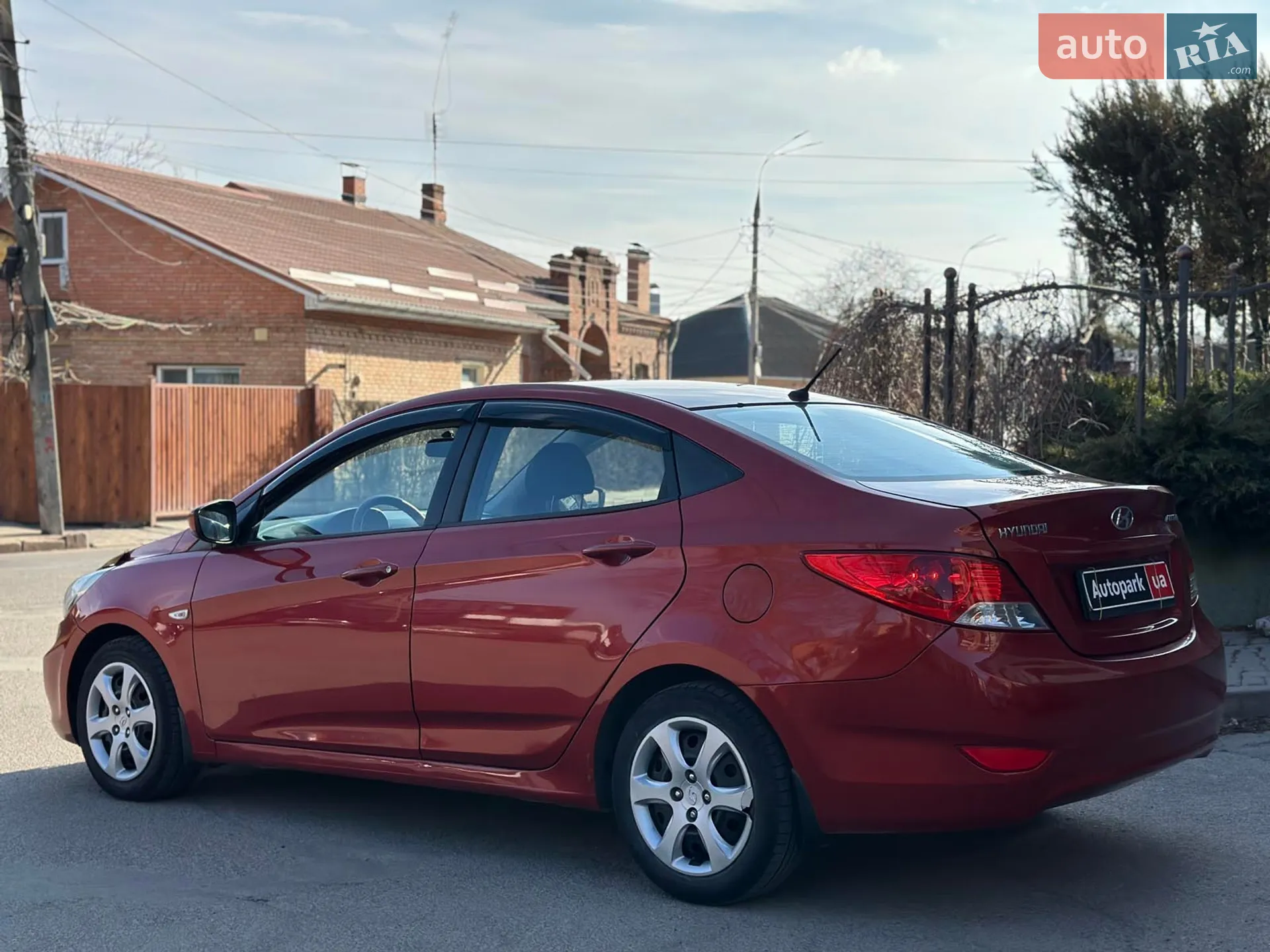 2011 Hyundai Accent - мініатюра 6