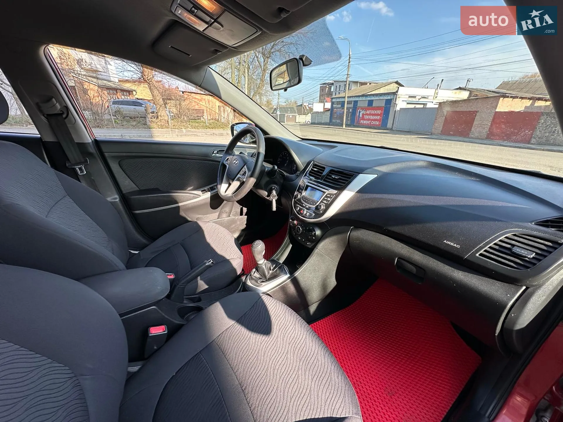 2011 Hyundai Accent - мініатюра 14