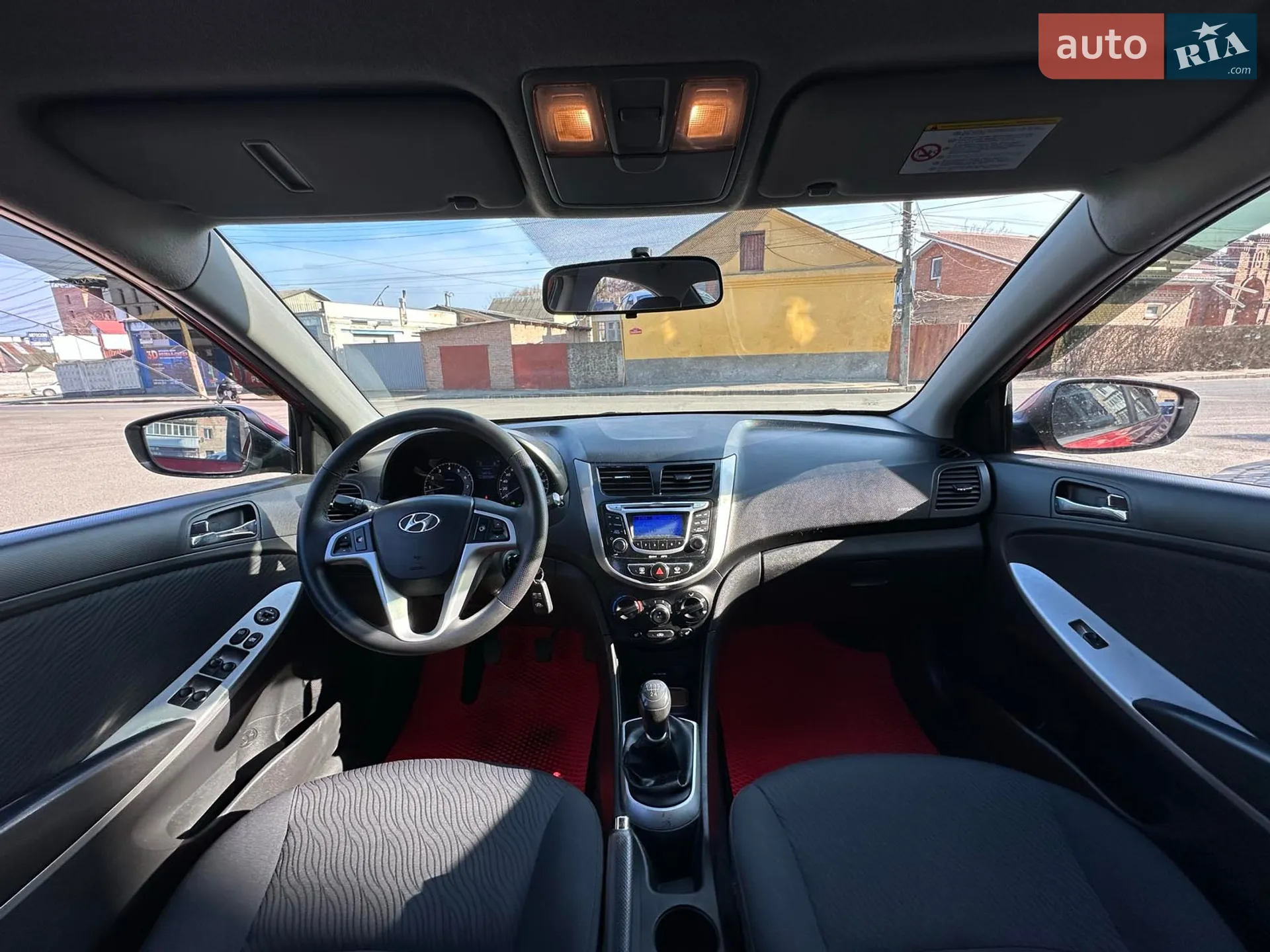 2011 Hyundai Accent - мініатюра 19