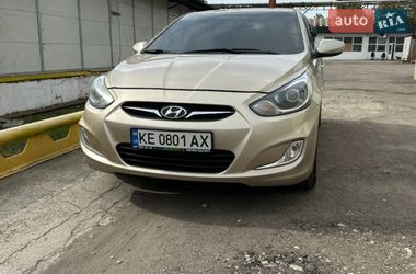 Седан Hyundai Accent 2011 в Днепре