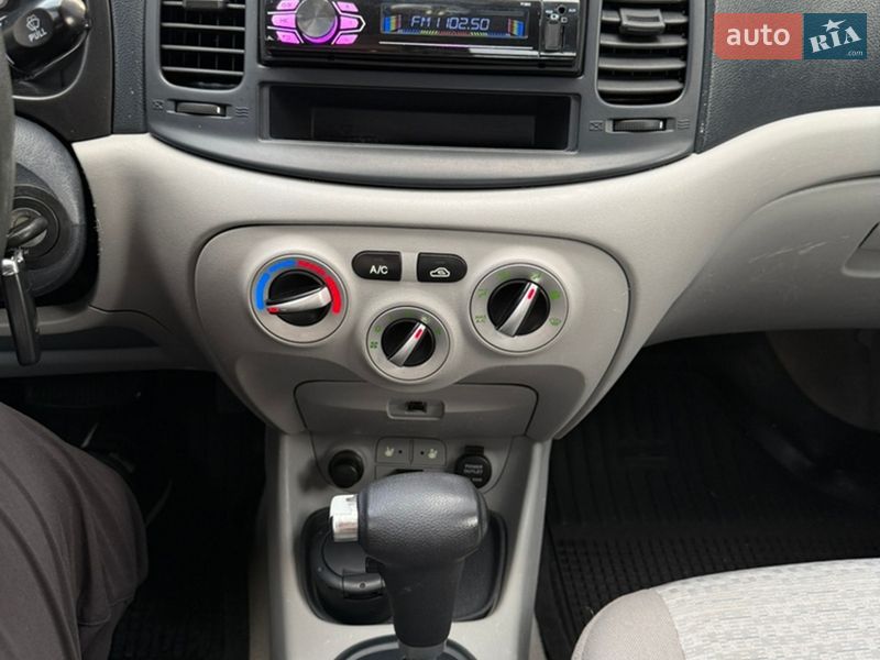 Седан Hyundai Accent 2007 в Днепре