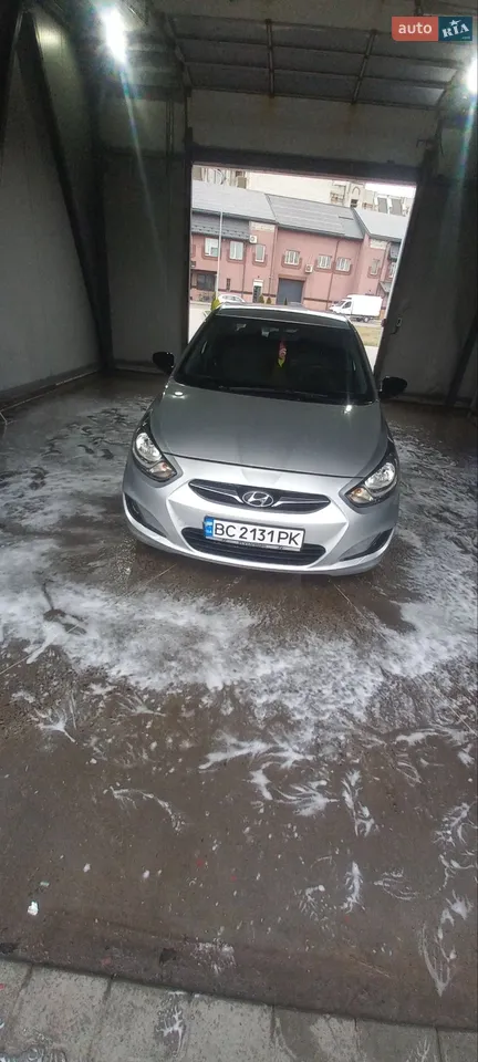 2012 Hyundai Accent - мініатюра 7
