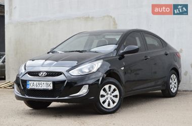 Седан Hyundai Accent 2018 в Киеве