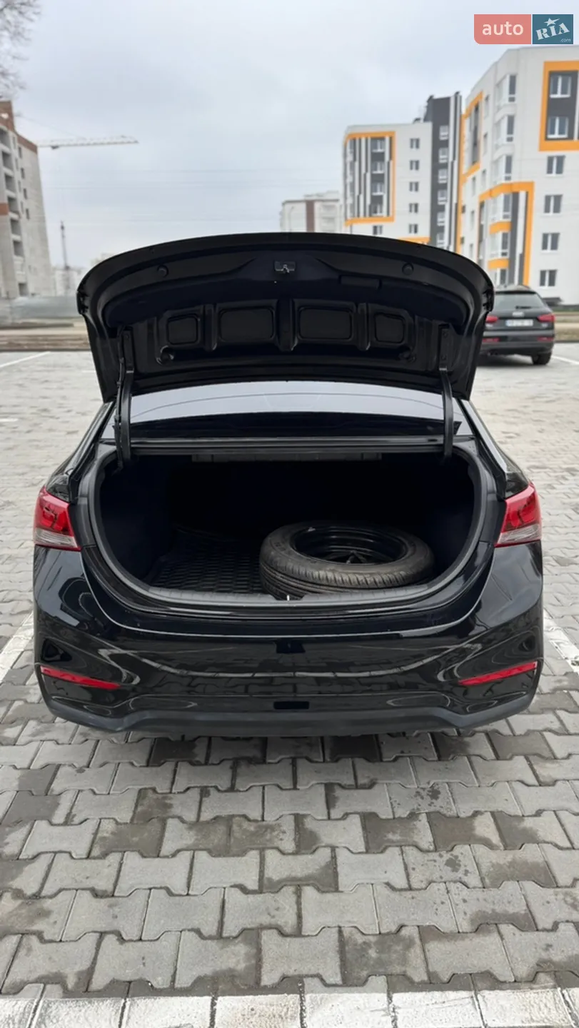 2017 Hyundai Accent - мініатюра 9