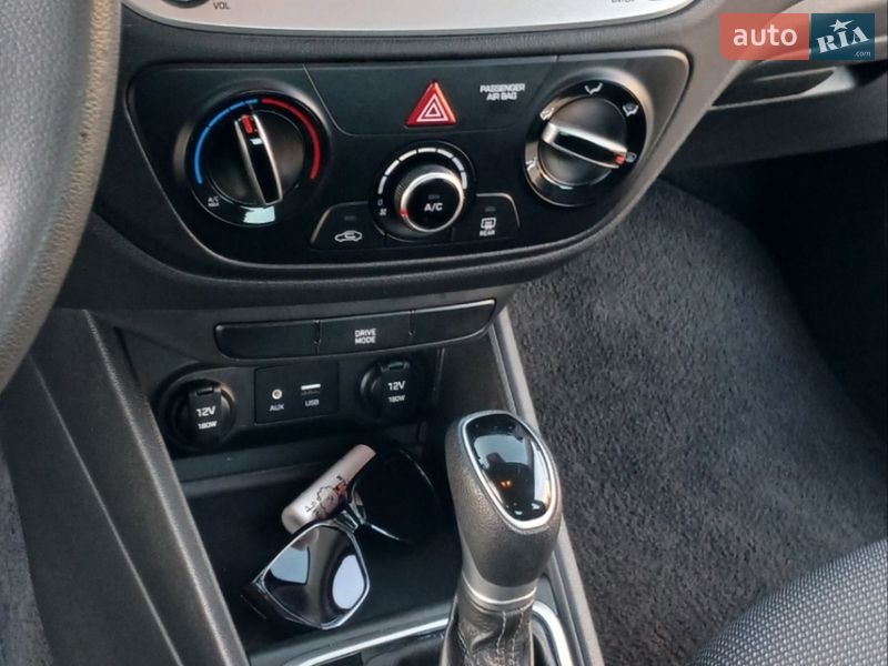 Седан Hyundai Accent 2022 в Коломые фото 18 Седан Hyundai Accent 2022 в Коломые