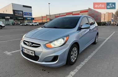Хэтчбек Hyundai Accent 2012 в Софиевской Борщаговке