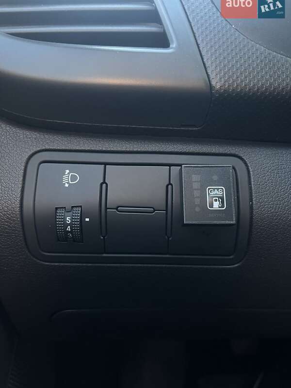 Седан Hyundai Accent 2013 в Киеве фото 10 Седан Hyundai Accent 2013 в Киеве