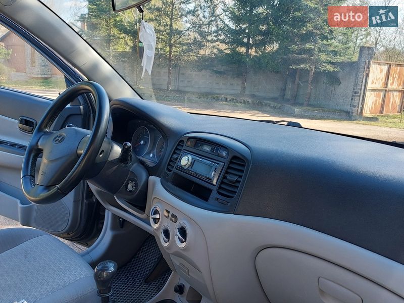 Седан Hyundai Accent 2010 в Трускавце фото 19 Седан Hyundai Accent 2010 в Трускавце