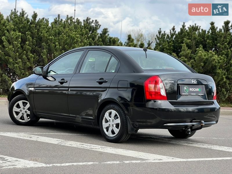 Седан Hyundai Accent 2008 в Киеве