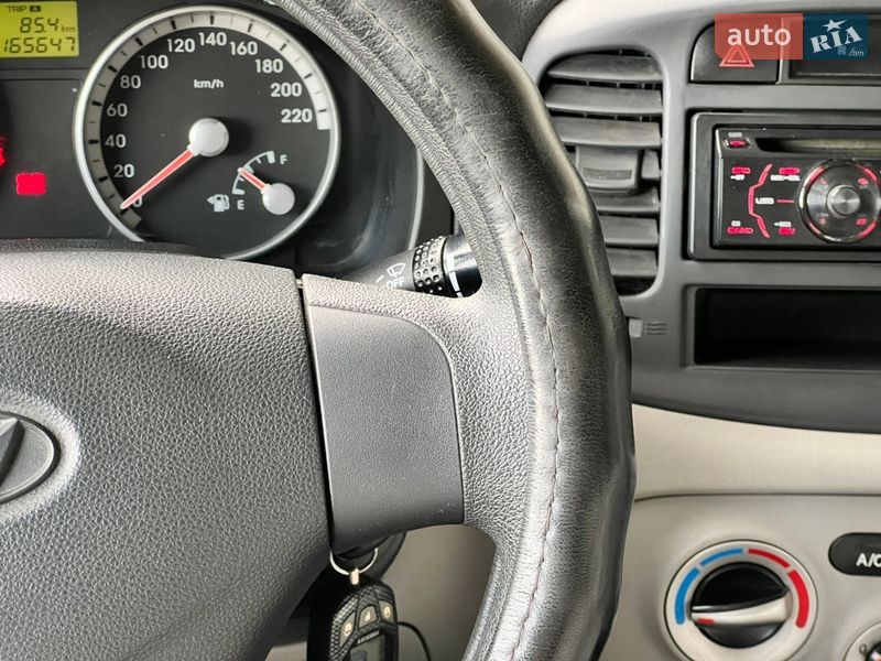 Седан Hyundai Accent 2008 в Киеве