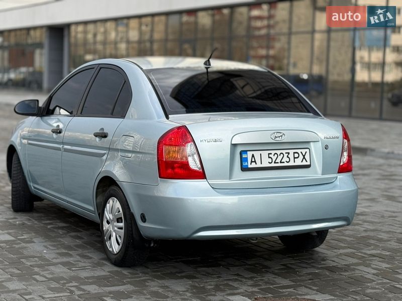 Седан Hyundai Accent 2007 в Днепре