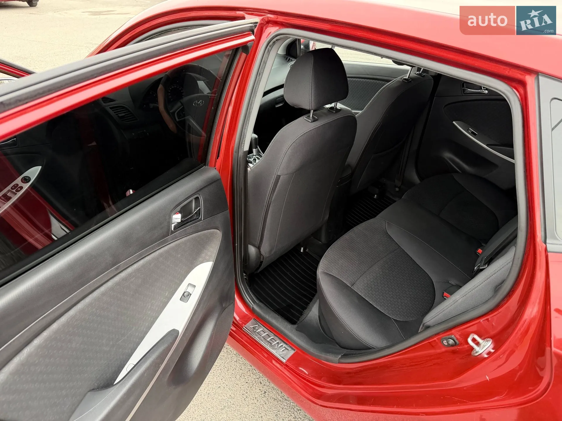 2012 Hyundai Accent - мініатюра 34