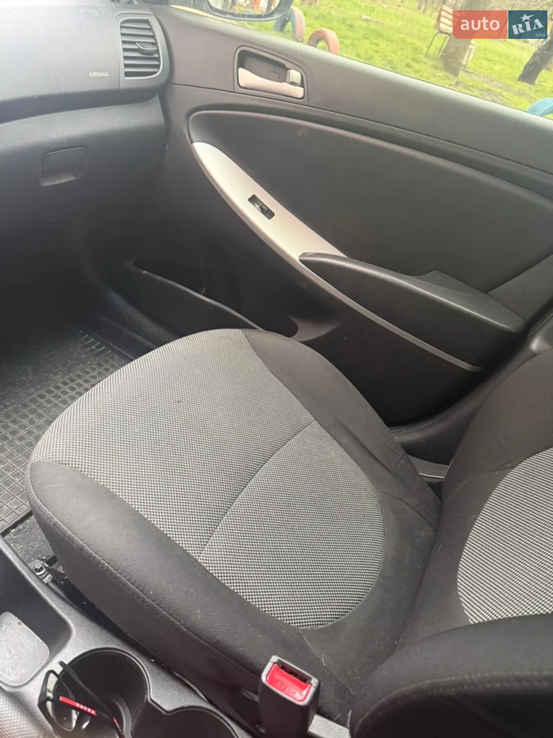 2012 Hyundai Accent - мініатюра 14