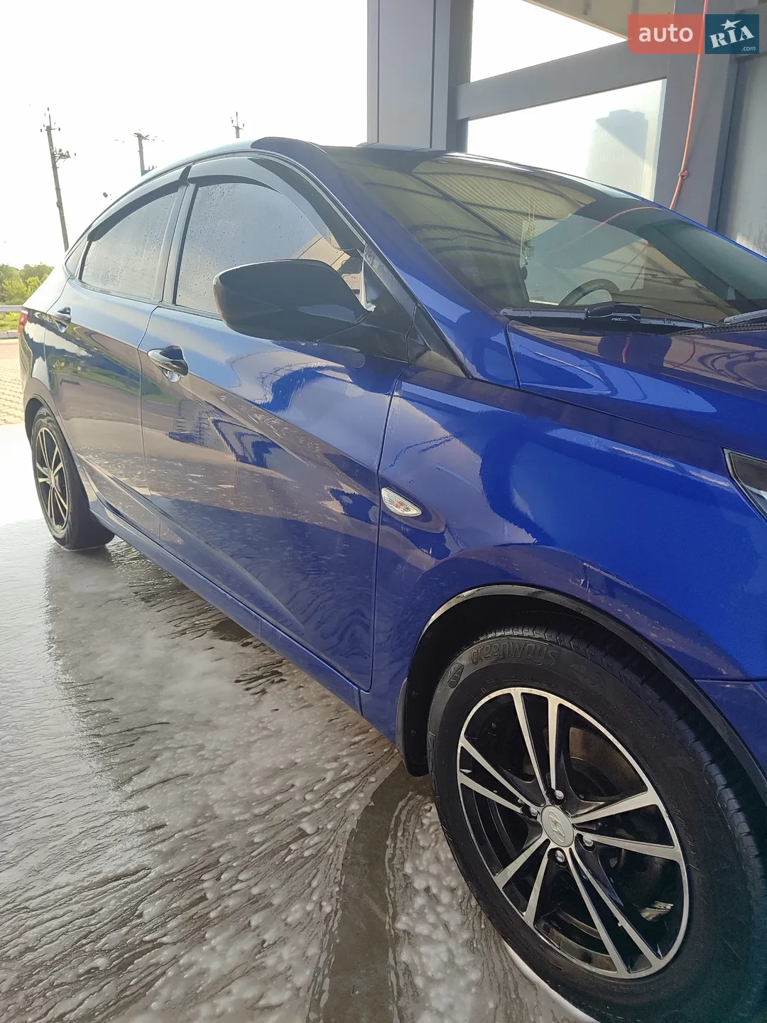 2011 Hyundai Accent - мініатюра 9