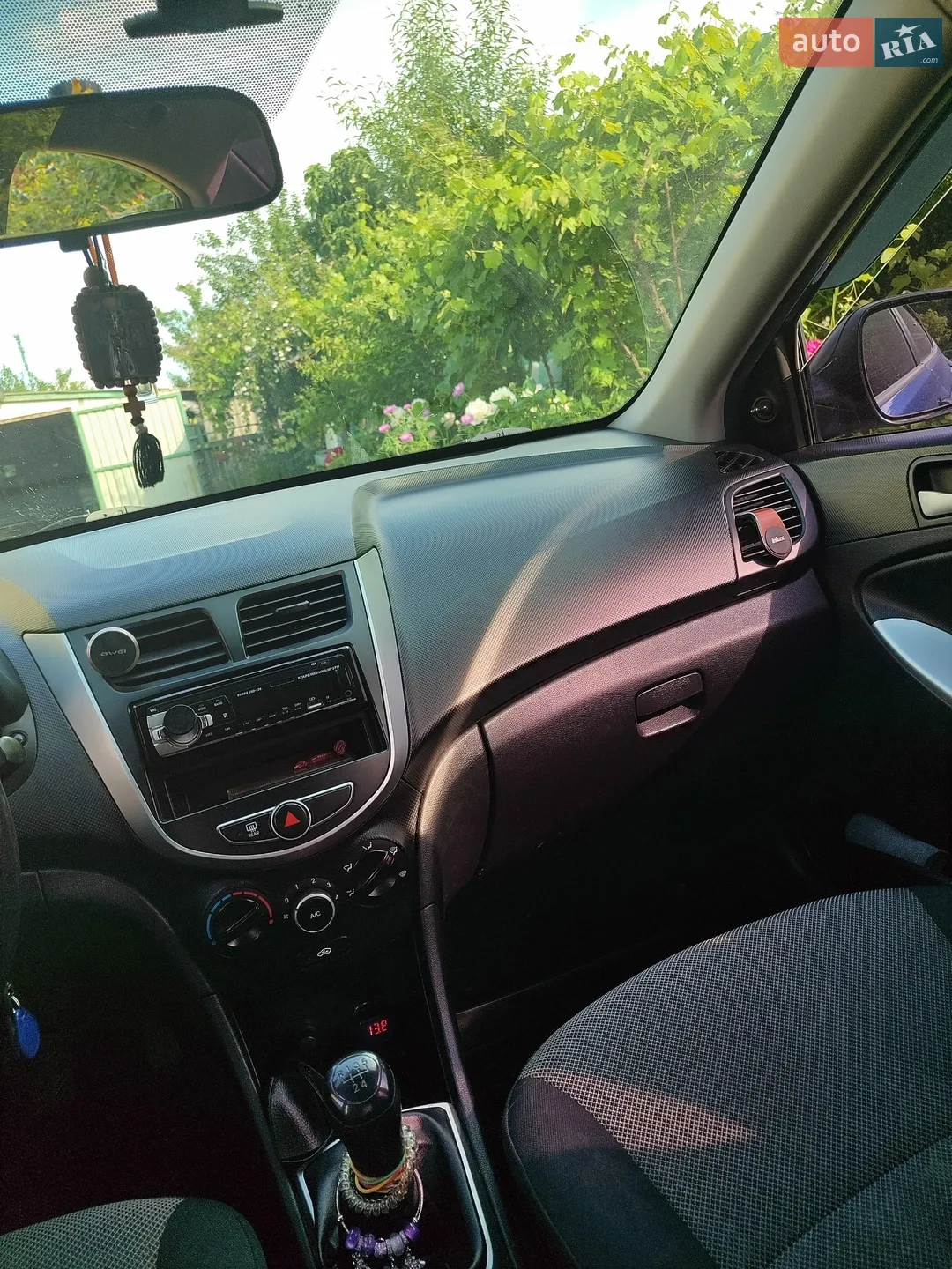 2011 Hyundai Accent - мініатюра 14