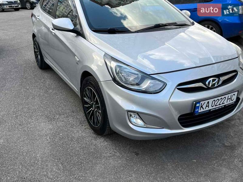Седан Hyundai Accent 2012 в Киеве фото 5 Седан Hyundai Accent 2012 в Киеве