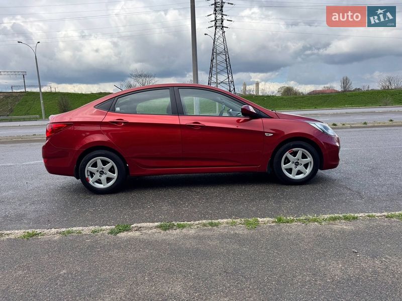 Седан Hyundai Accent 2013 в Одессе фото 2 Седан Hyundai Accent 2013 в Одессе