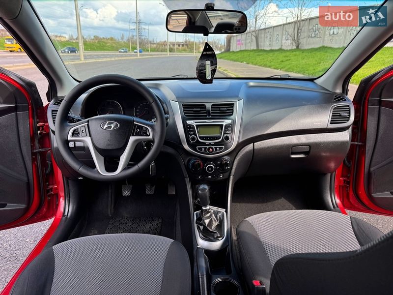Седан Hyundai Accent 2013 в Одессе фото 27 Седан Hyundai Accent 2013 в Одессе