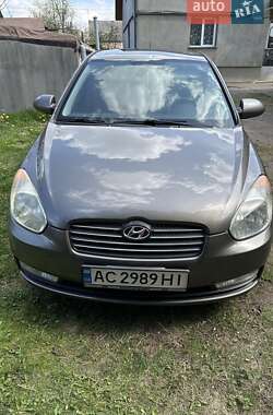 Седан Hyundai Accent 2008 в Нововолынске