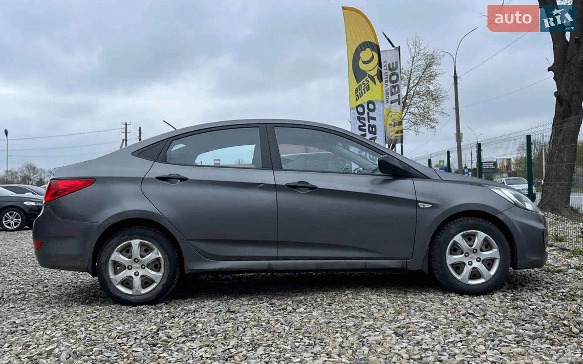 2013 Hyundai Accent - мініатюра 8