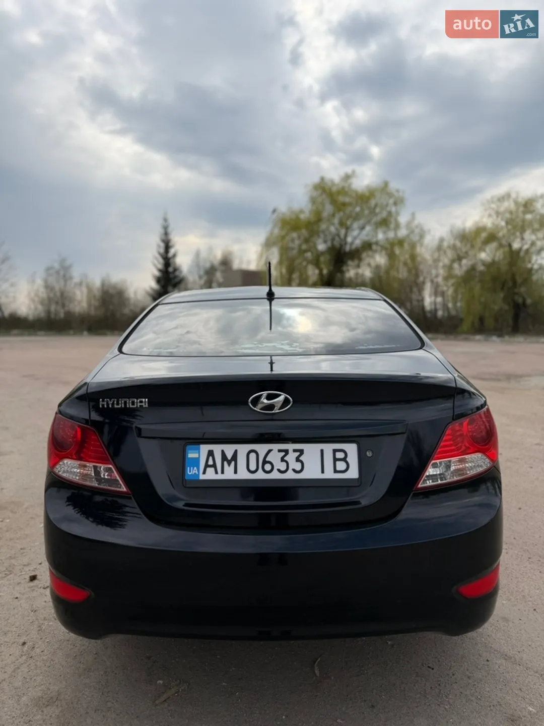 2011 Hyundai Accent - мініатюра 13