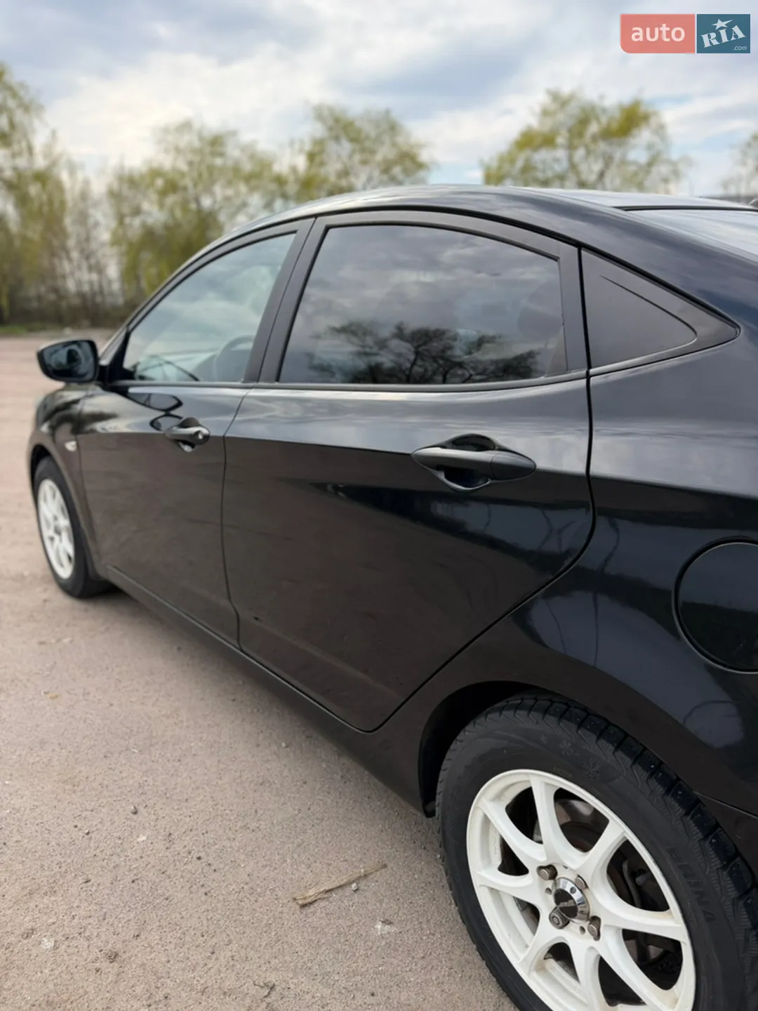 2011 Hyundai Accent - мініатюра 19