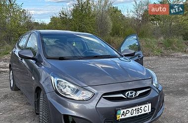 Хетчбек Hyundai Accent 2012 в Запоріжжі
